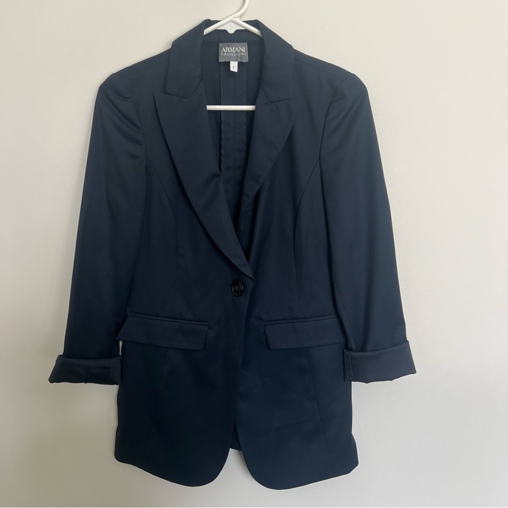Armani Collezioni Women's‎ Dark Blue Blazer, one button, sz 2